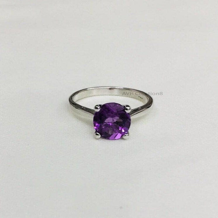 Oval Amethyst Solitaire Ring, Sterling Silver Purple Gemstone Ring, Dainty February Birthstone Ring, Promise Ring for Her, Minimalist Ring
