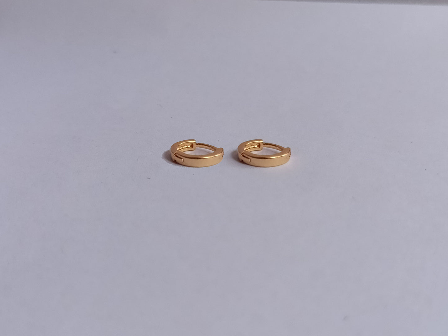 Dainty Huggie Hoops | Minimalist Hoop Earrings | Everyday Hoop Earrings | Simple Jewelry | Small Silver Hoops | Unisex Earrings | Gifts