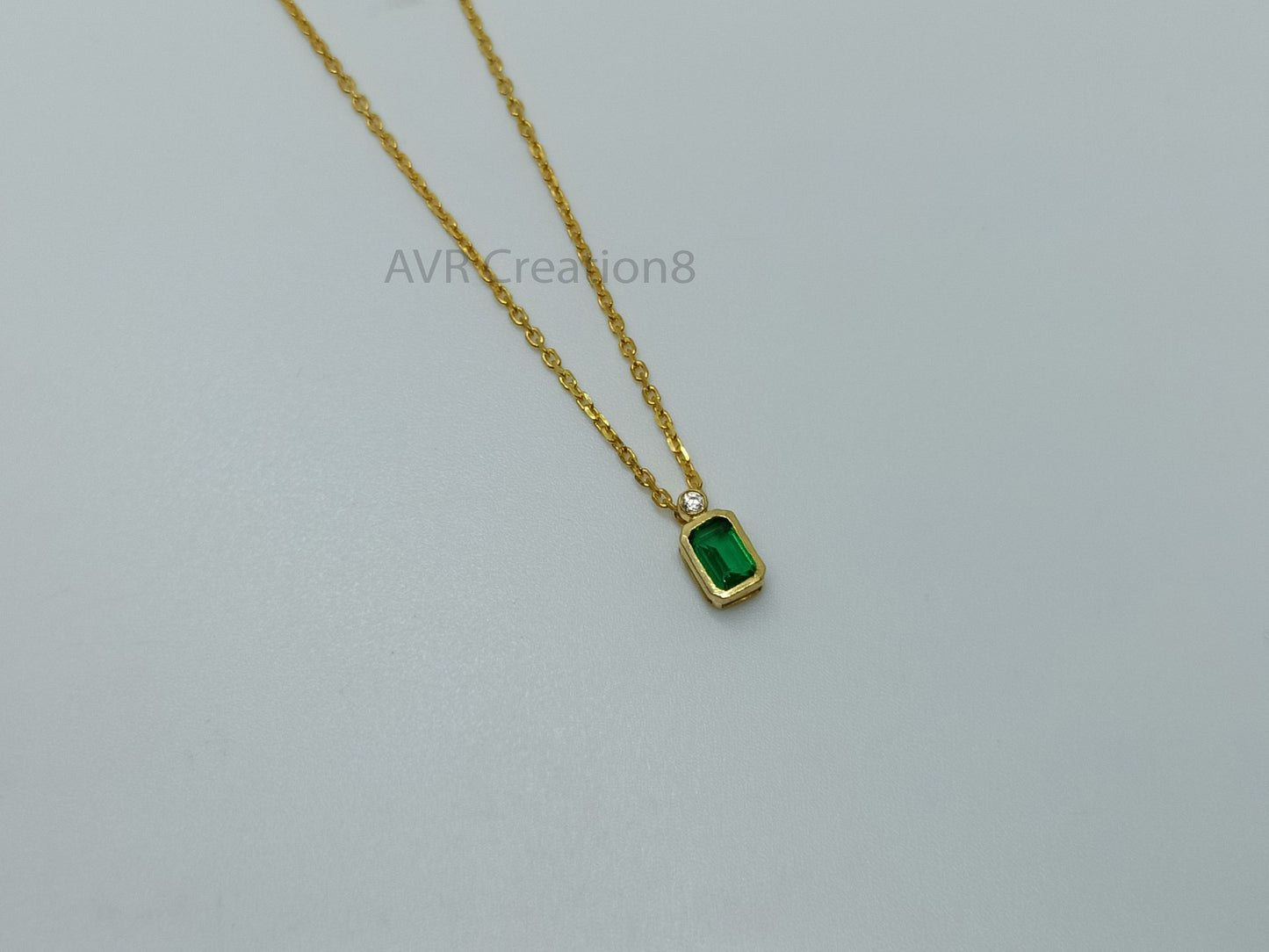 Emerald Green Necklace | Minimalist Emerald Chain Pendant Necklace | Dainty Emerald Necklace | May Birthstone Gift | Women Everyday Jewelry