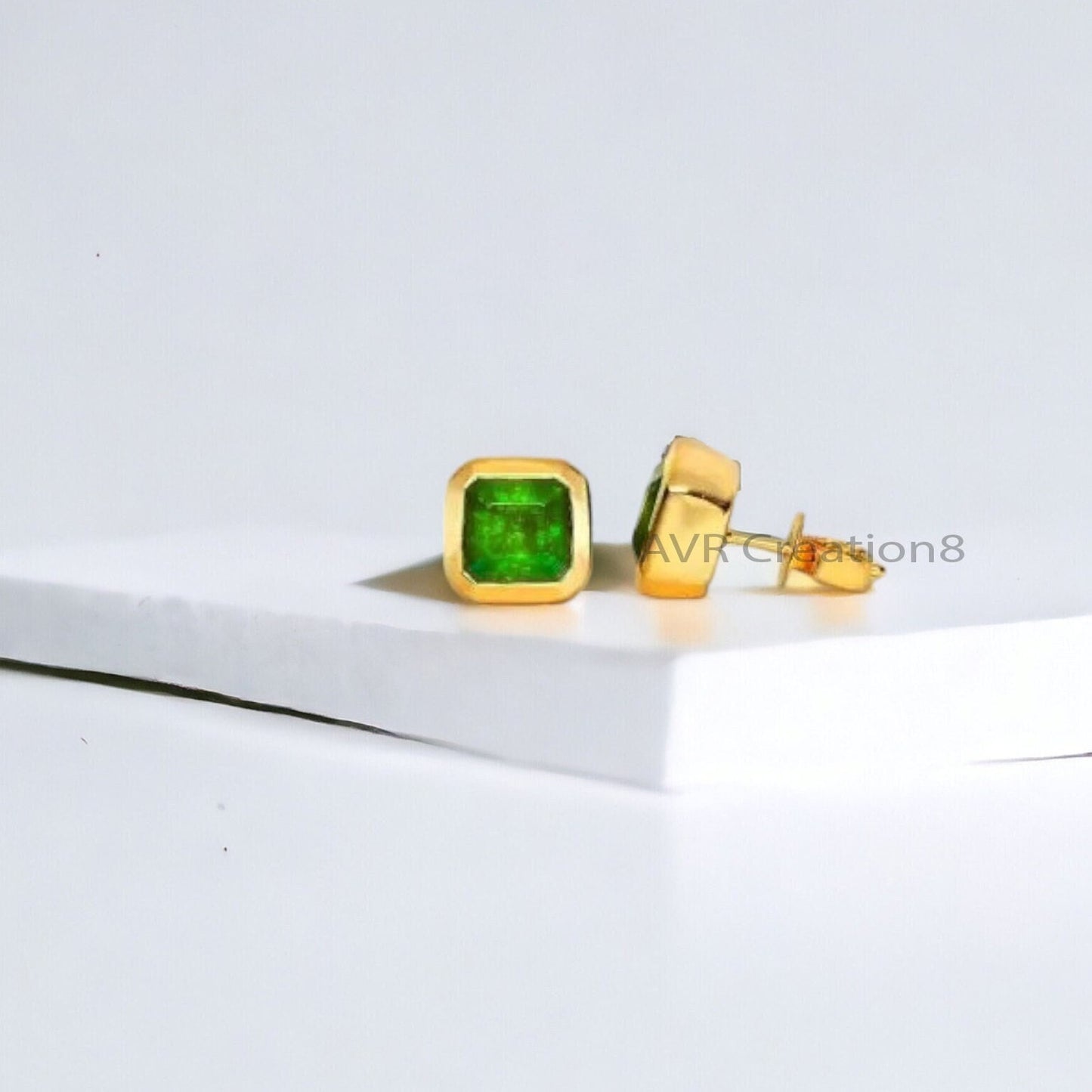 Bezel Set Green Emerald Stud Earrings For Her, May Gemstone Earrings, Minimalist Stud Earring, 925 Sterling Silver, Gifts For Girlfriend