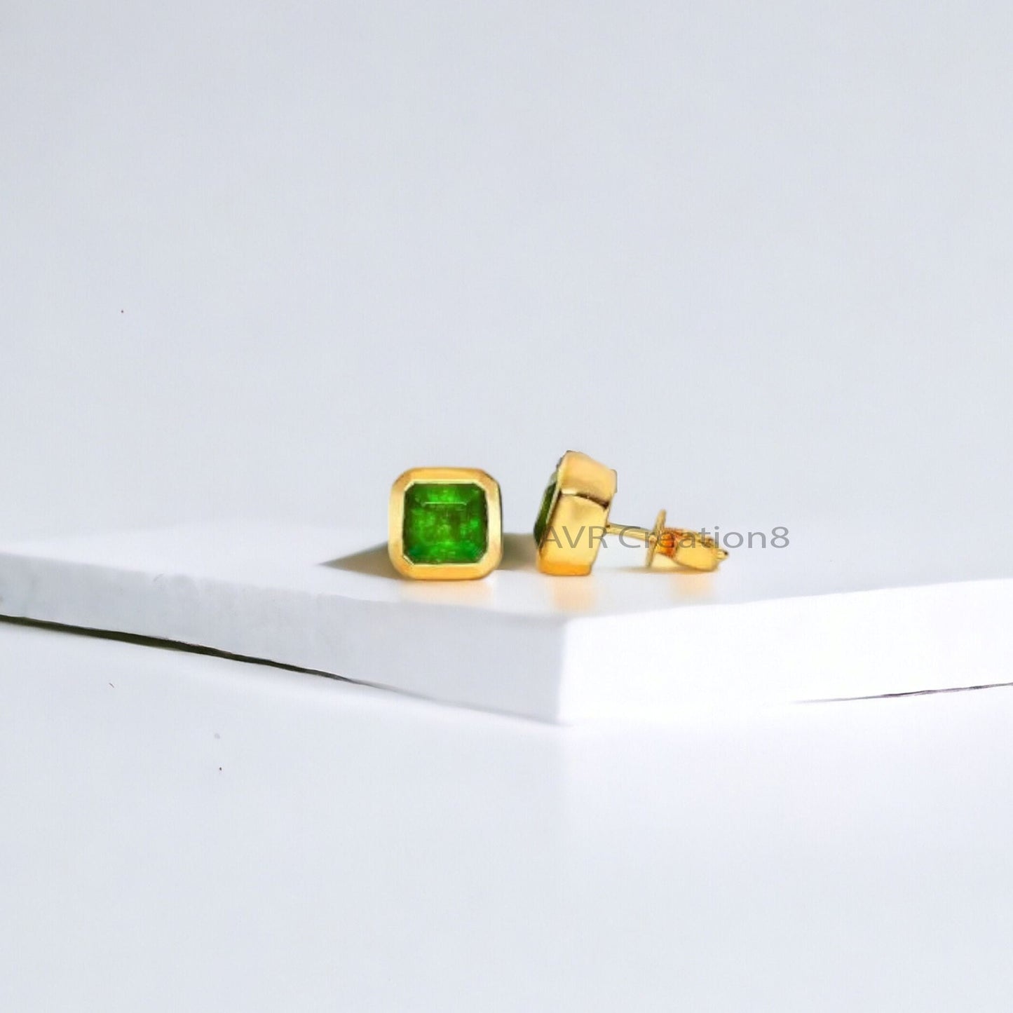 Bezel Set Green Emerald Stud Earrings For Her, May Gemstone Earrings, Minimalist Stud Earring, 925 Sterling Silver, Gifts For Girlfriend