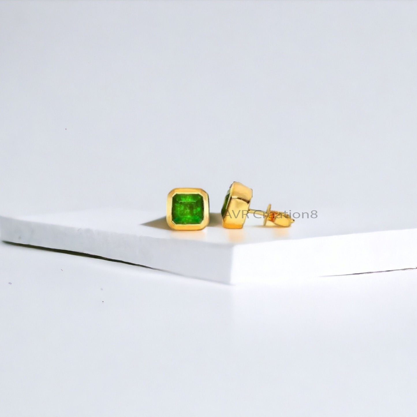 Bezel Set Green Emerald Stud Earrings For Her, May Gemstone Earrings, Minimalist Stud Earring, 925 Sterling Silver, Gifts For Girlfriend