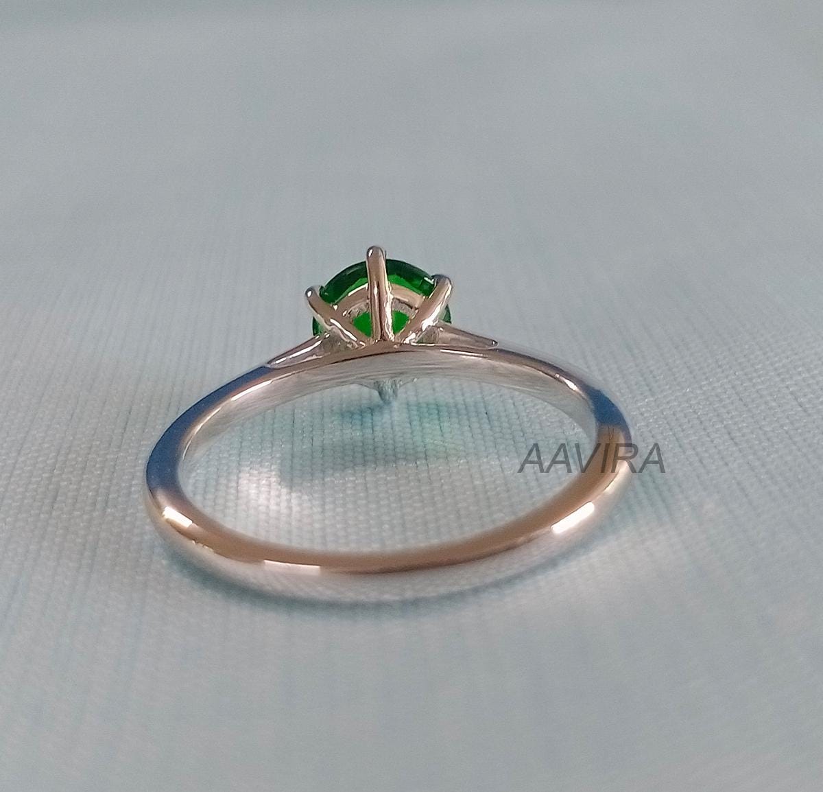 Emerald Ring Silver, Emerald Ring, Promise Ring, Round Emerald Solitaire Ring, Dainty Ring, Minimalist Ring, Gemstone Jewelry For Her, Gifts