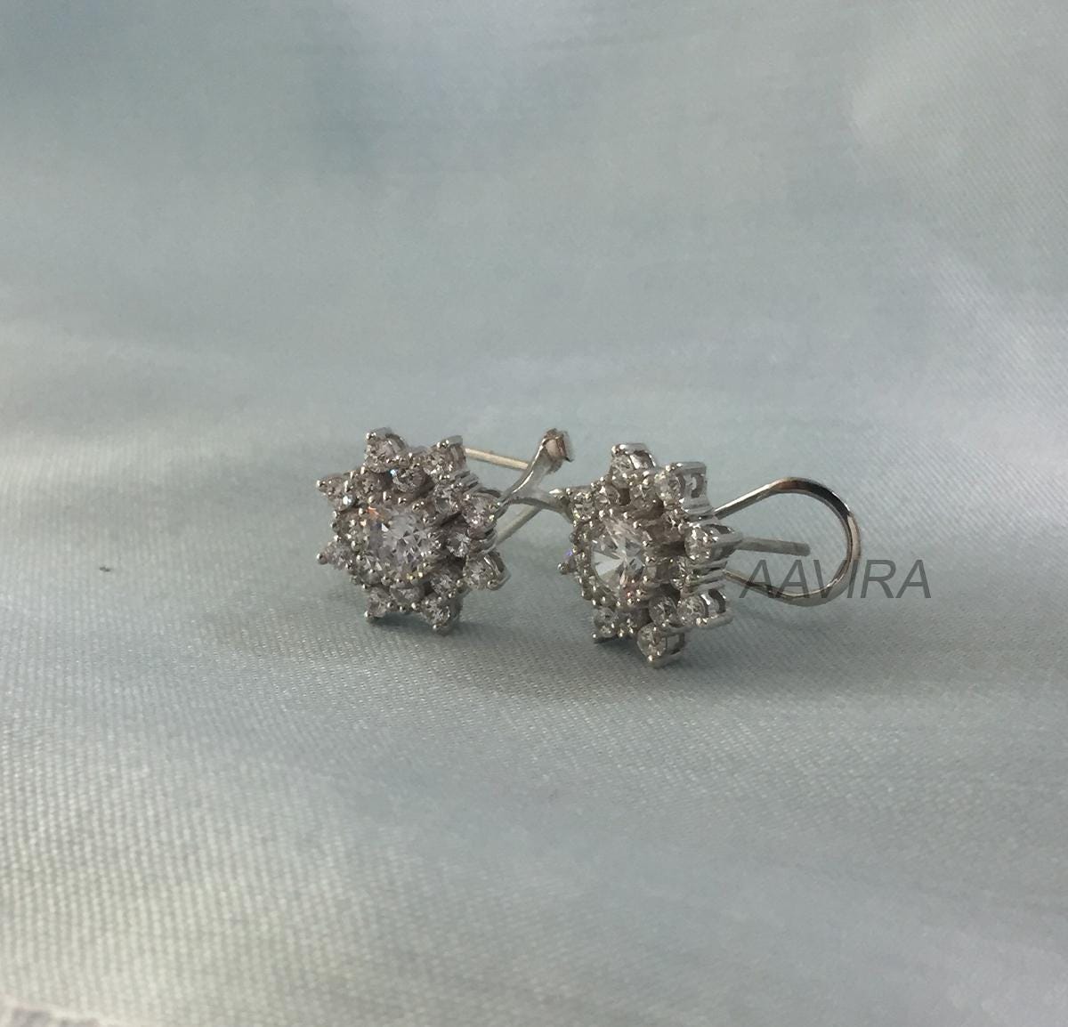 Round Diamond Stud Earrings, Silver Floral Earrings, Moissanite Stud Earrings, Lever Back Earrings, Women Gift, Stud Earrings, Delicate Stud