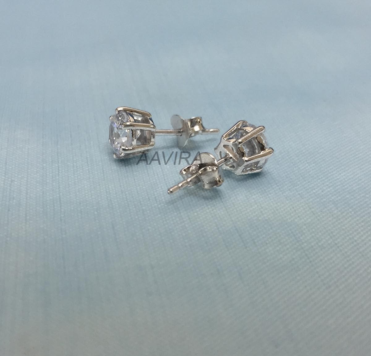 Dainty Round Stud Earrings, Prong Set Stud Earrings, Solitaire Diamond Earrings, Everyday Earrings, Unisex Earrings, Gift For Him/Her, Gifts