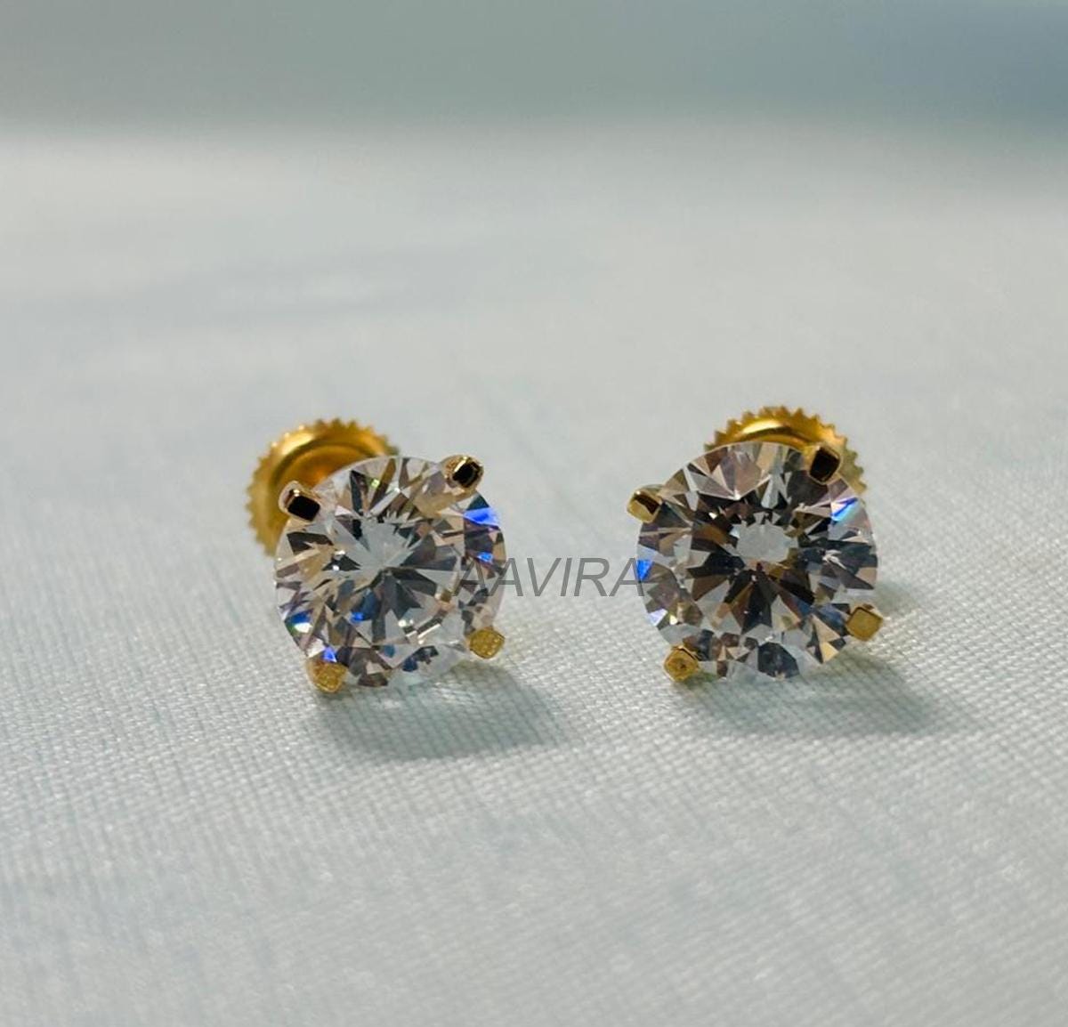 Tiny Stud Earrings, Round Diamond Stud Earring for Men Women, Screw Back Earrings, 4mm Everyday Studs Earrings, Minimalist Stud Earrings