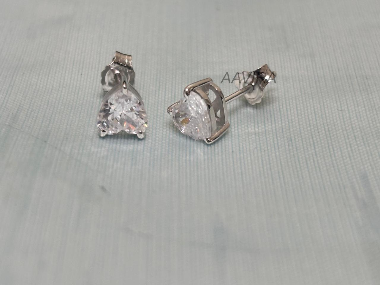 Heart Stud Earrings | Sterling Silver Heart Solitaire | Minimalist Love Earrings | Everyday Gift for Her | Dainty Stud Earrings | Love Ear
